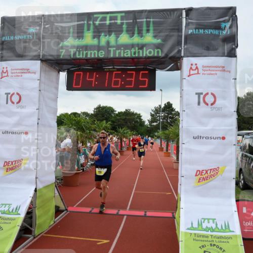 15.06.2025 - 7 Türme Triathlon Michael Strokosch http://msf.ph/oto/7983318 15.06.2025 14:16:34 Ziel 790, 795, 966, 1065 meine-sportfotos.de