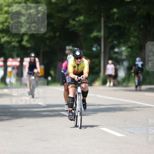 15.06.2025 - 7 Türme Triathlon Yannick Fuchs http://msf.ph/oto/7983320 15.06.2025 12:53:09 Radfahren 255, 265, 341, 470, 608 meine-sportfotos.de