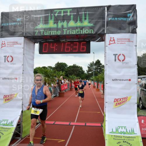 15.06.2025 - 7 Türme Triathlon Michael Strokosch http://msf.ph/oto/7983359 15.06.2025 14:16:35 Ziel 790, 795, 966, 1065 meine-sportfotos.de
