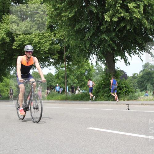 15.06.2025 - 7 Türme Triathlon Yannick Fuchs http://msf.ph/oto/7983401 15.06.2025 13:36:57 Radfahren  meine-sportfotos.de