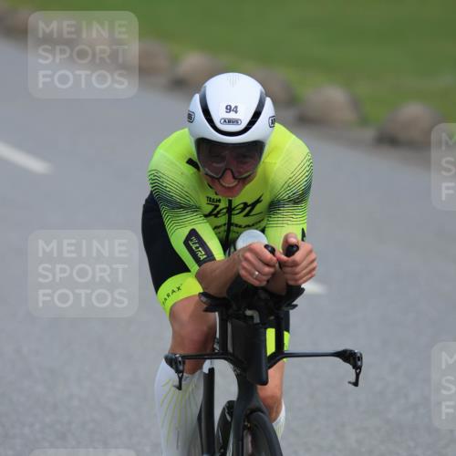15.06.2025 - 27. Vierlanden-Triathlon H.Heesch http://msf.ph/oto/7983435 15.06.2025 10:56:58 Radfahren 94, 150, 451, 767 meine-sportfotos.de