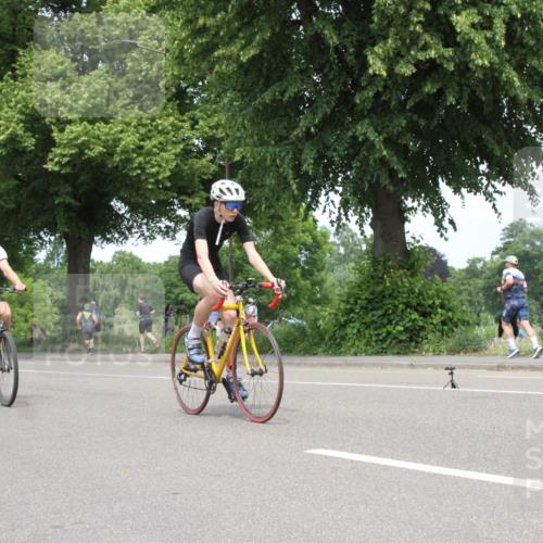 15.06.2025 - 7 Türme Triathlon Yannick Fuchs http://msf.ph/oto/7983440 15.06.2025 13:37:25 Radfahren  meine-sportfotos.de