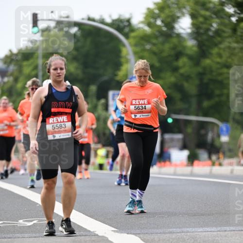 15.06.2025 - REWE Women's Run Dr. Thomas Lammeyer http://msf.ph/oto/7983490 15.06.2025 10:46:40 Laufen 5583, 5634 meine-sportfotos.de
