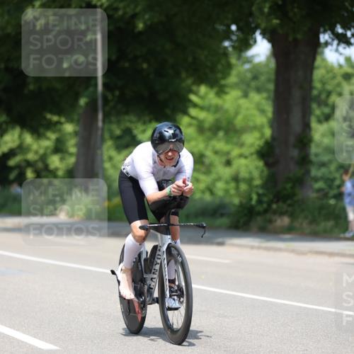 15.06.2025 - 7 Türme Triathlon Yannick Fuchs http://msf.ph/oto/7983537 15.06.2025 12:53:26 Radfahren 373 meine-sportfotos.de