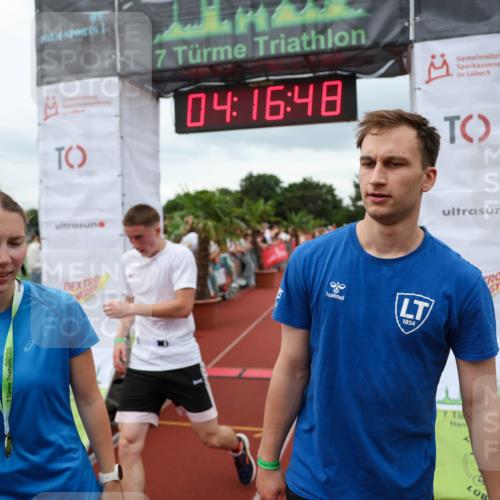 15.06.2025 - 7 Türme Triathlon Michael Strokosch http://msf.ph/oto/7983547 15.06.2025 14:16:48 Ziel 997, 1096, 1135, 1168 meine-sportfotos.de