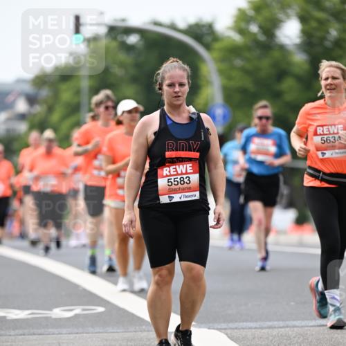 15.06.2025 - REWE Women's Run Dr. Thomas Lammeyer http://msf.ph/oto/7983555 15.06.2025 10:46:42 Laufen 5583, 5634 meine-sportfotos.de