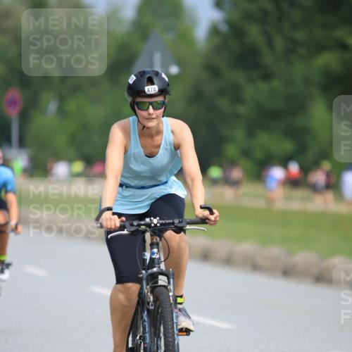 15.06.2025 - 27. Vierlanden-Triathlon H.Heesch http://msf.ph/oto/7983615 15.06.2025 11:16:37 Radfahren 204, 478, 797, 828, 953 meine-sportfotos.de
