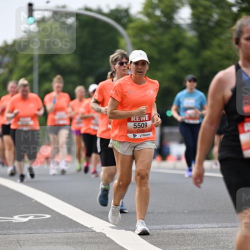 15.06.2025 - REWE Women's Run Dr. Thomas Lammeyer http://msf.ph/oto/7983629 15.06.2025 10:46:44 Laufen 5509 meine-sportfotos.de