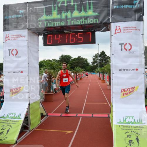 15.06.2025 - 7 Türme Triathlon Michael Strokosch http://msf.ph/oto/7983662 15.06.2025 14:16:57 Ziel 580, 788, 997, 1176 meine-sportfotos.de