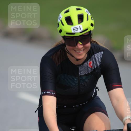 15.06.2025 - 27. Vierlanden-Triathlon H.Heesch http://msf.ph/oto/7983784 15.06.2025 10:58:05 Radfahren 475, 511, 554, 610, 632 meine-sportfotos.de