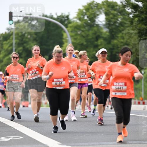 15.06.2025 - REWE Women's Run Dr. Thomas Lammeyer http://msf.ph/oto/7983867 15.06.2025 10:46:49 Laufen 5144, 5278, 5357, 5191, 5441 meine-sportfotos.de