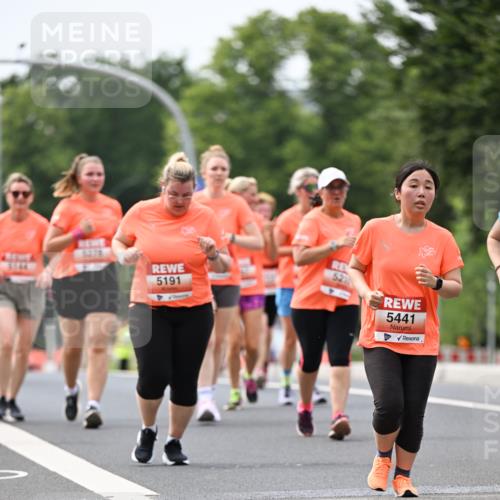 15.06.2025 - REWE Women's Run Dr. Thomas Lammeyer http://msf.ph/oto/7983873 15.06.2025 10:46:49 Laufen 6978, 5191, 5441 meine-sportfotos.de