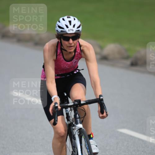 15.06.2025 - 27. Vierlanden-Triathlon H.Heesch http://msf.ph/oto/7983883 15.06.2025 10:58:15 Radfahren 476, 487, 632 meine-sportfotos.de