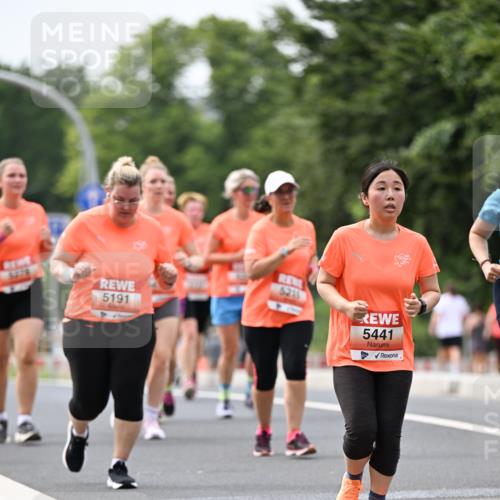 15.06.2025 - REWE Women's Run Dr. Thomas Lammeyer http://msf.ph/oto/7983890 15.06.2025 10:46:50 Laufen 5191, 90, 5211, 5441 meine-sportfotos.de