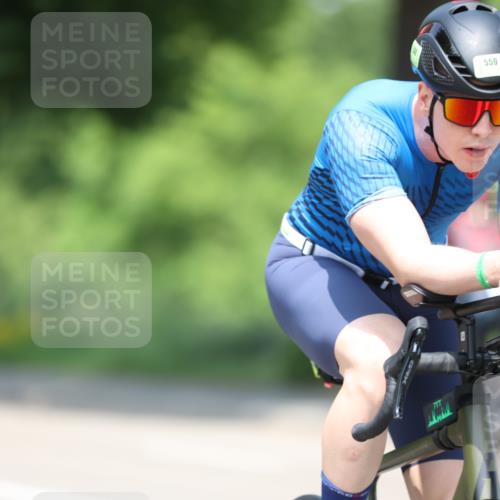 15.06.2025 - 7 Türme Triathlon Yannick Fuchs http://msf.ph/oto/7983894 15.06.2025 12:54:01 Radfahren 302, 559, 562, 594 meine-sportfotos.de