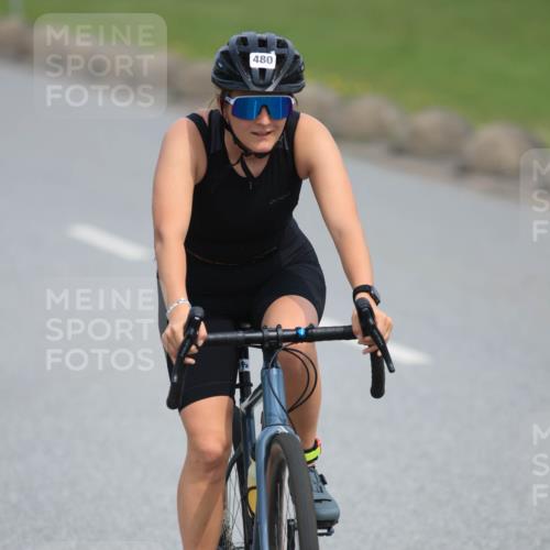 15.06.2025 - 27. Vierlanden-Triathlon H.Heesch http://msf.ph/oto/7983926 15.06.2025 10:58:24 Radfahren 480, 499 meine-sportfotos.de