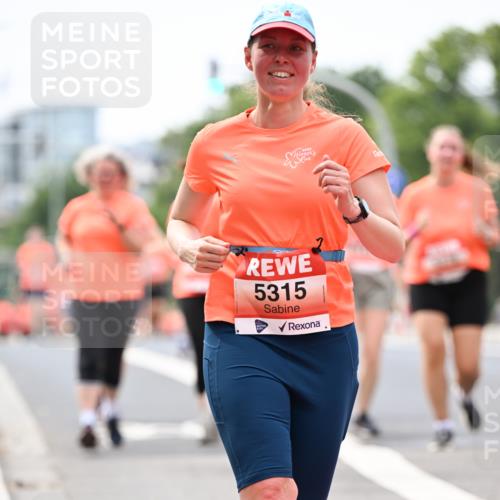 15.06.2025 - REWE Women's Run Dr. Thomas Lammeyer http://msf.ph/oto/7983960 15.06.2025 10:46:53 Laufen 5315 meine-sportfotos.de