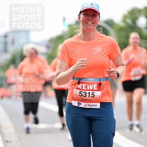 15.06.2025 - REWE Women's Run Dr. Thomas Lammeyer http://msf.ph/oto/7983972 15.06.2025 10:46:53 Laufen 5315 meine-sportfotos.de