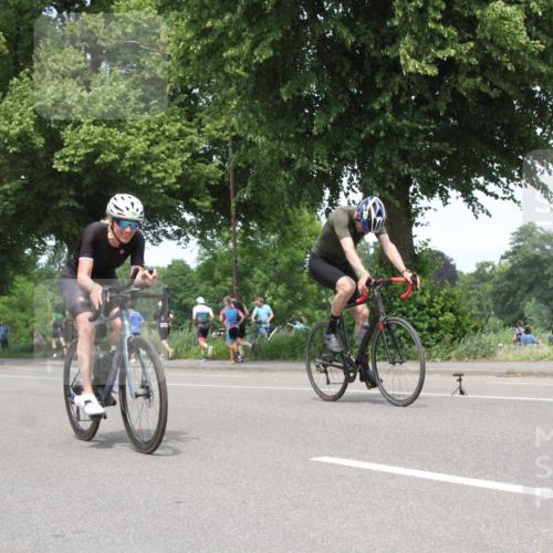 15.06.2025 - 7 Türme Triathlon Yannick Fuchs http://msf.ph/oto/7984001 15.06.2025 13:41:05 Radfahren  meine-sportfotos.de