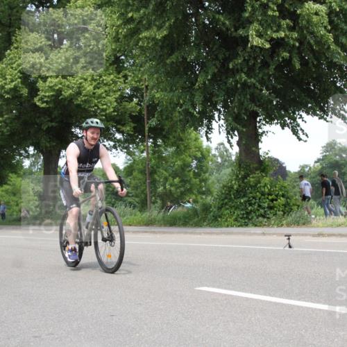 15.06.2025 - 7 Türme Triathlon Yannick Fuchs http://msf.ph/oto/7984029 15.06.2025 13:41:18 Radfahren  meine-sportfotos.de