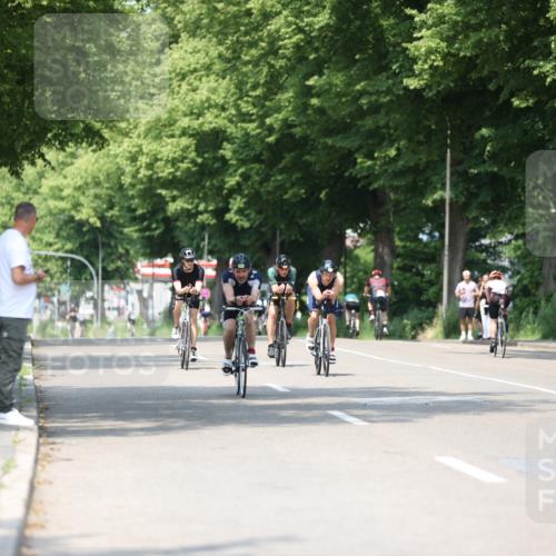 15.06.2025 - 7 Türme Triathlon Yannick Fuchs http://msf.ph/oto/7984078 15.06.2025 12:54:10 Radfahren 332, 510, 562, 613, 649, 1090 meine-sportfotos.de