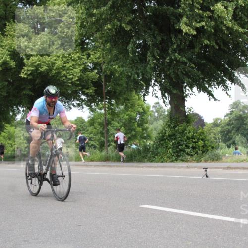 15.06.2025 - 7 Türme Triathlon Yannick Fuchs http://msf.ph/oto/7984080 15.06.2025 13:42:19 Radfahren  meine-sportfotos.de
