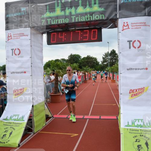 15.06.2025 - 7 Türme Triathlon Michael Strokosch http://msf.ph/oto/7984092 15.06.2025 14:17:30 Ziel 451, 506, 737, 825, 850, 975, 1128, 1189 meine-sportfotos.de