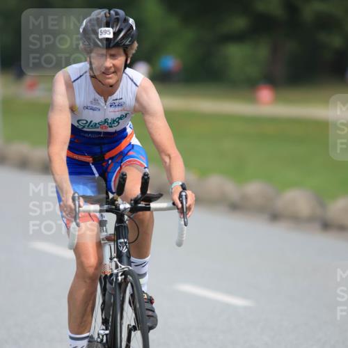 15.06.2025 - 27. Vierlanden-Triathlon H.Heesch http://msf.ph/oto/7984094 15.06.2025 10:58:54 Radfahren 23, 173, 471, 477, 595 meine-sportfotos.de