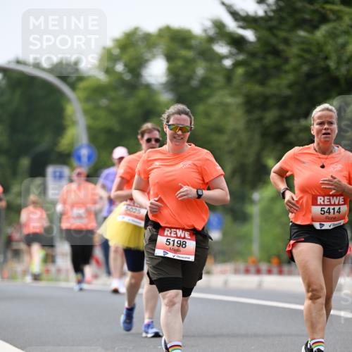 15.06.2025 - REWE Women's Run Dr. Thomas Lammeyer http://msf.ph/oto/7984225 15.06.2025 10:47:00 Laufen 5198, 5414 meine-sportfotos.de