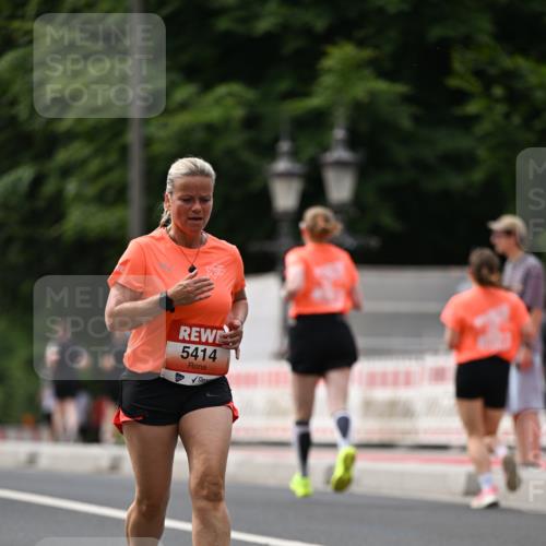 15.06.2025 - REWE Women's Run Dr. Thomas Lammeyer http://msf.ph/oto/7984279 15.06.2025 10:47:01 Laufen 5414 meine-sportfotos.de
