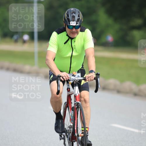 15.06.2025 - 27. Vierlanden-Triathlon H.Heesch http://msf.ph/oto/7984309 15.06.2025 10:59:42 Radfahren 371, 459, 483, 630 meine-sportfotos.de