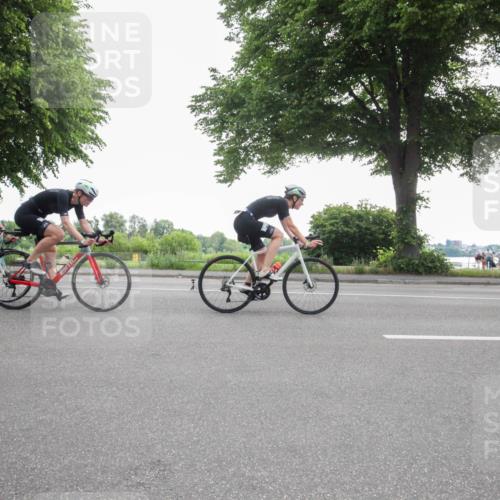 15.06.2025 - 7 Türme Triathlon Yannick Fuchs http://msf.ph/oto/7984339 15.06.2025 09:49:23 Radfahren 113, 114, 115 meine-sportfotos.de