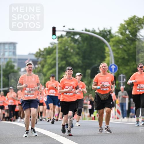 15.06.2025 - REWE Women's Run Dr. Thomas Lammeyer http://msf.ph/oto/7984344 15.06.2025 10:47:04 Laufen 5041, 040 meine-sportfotos.de