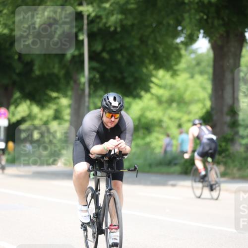 15.06.2025 - 7 Türme Triathlon Yannick Fuchs http://msf.ph/oto/7984382 15.06.2025 12:54:24 Radfahren 380, 604, 672 meine-sportfotos.de