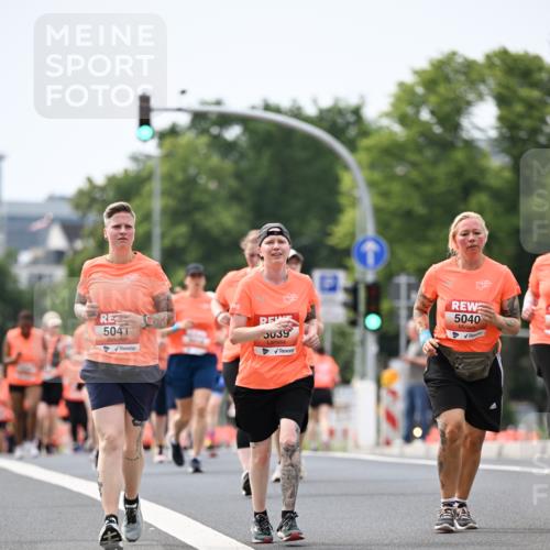 15.06.2025 - REWE Women's Run Dr. Thomas Lammeyer http://msf.ph/oto/7984421 15.06.2025 10:47:06 Laufen 504, 39, 12, 5040 meine-sportfotos.de