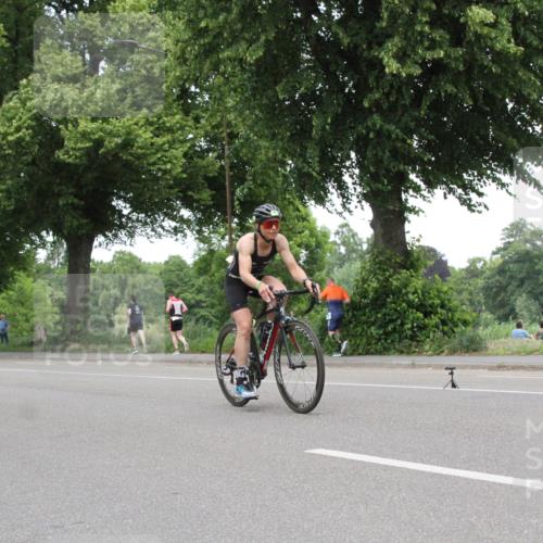 15.06.2025 - 7 Türme Triathlon Yannick Fuchs http://msf.ph/oto/7984539 15.06.2025 13:44:25 Radfahren  meine-sportfotos.de