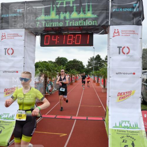 15.06.2025 - 7 Türme Triathlon Michael Strokosch http://msf.ph/oto/7984677 15.06.2025 14:18:00 Ziel 261, 570, 721, 841, 1131, 1195 meine-sportfotos.de