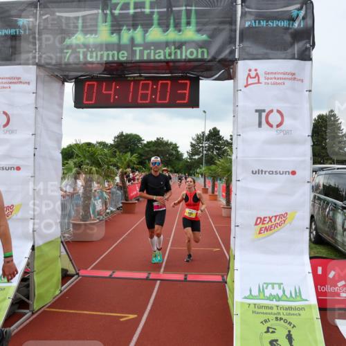 15.06.2025 - 7 Türme Triathlon Michael Strokosch http://msf.ph/oto/7984711 15.06.2025 14:18:03 Ziel 261, 570, 613, 841, 1131 meine-sportfotos.de