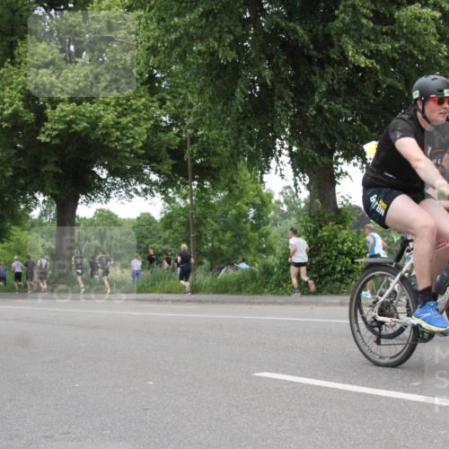 15.06.2025 - 7 Türme Triathlon Yannick Fuchs http://msf.ph/oto/7984717 15.06.2025 13:45:03 Radfahren  meine-sportfotos.de