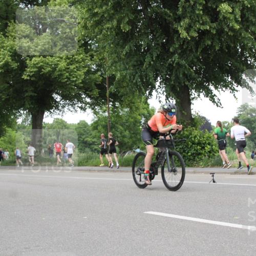 15.06.2025 - 7 Türme Triathlon Yannick Fuchs http://msf.ph/oto/7984769 15.06.2025 13:45:10 Radfahren  meine-sportfotos.de