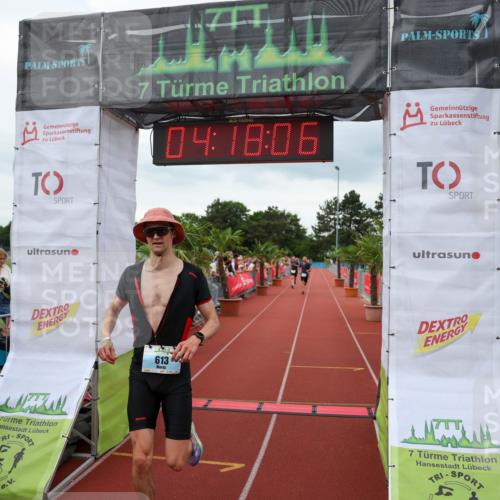 15.06.2025 - 7 Türme Triathlon Michael Strokosch http://msf.ph/oto/7984790 15.06.2025 14:18:06 Ziel 261, 511, 570, 613, 841, 1131 meine-sportfotos.de