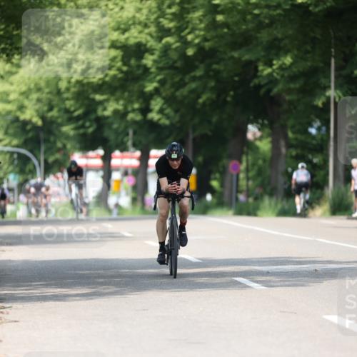 15.06.2025 - 7 Türme Triathlon Yannick Fuchs http://msf.ph/oto/7984803 15.06.2025 12:54:49 Radfahren 241, 272, 372, 550 meine-sportfotos.de