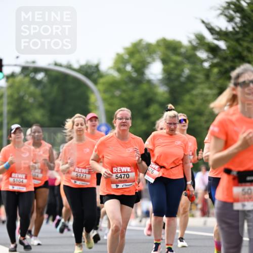 15.06.2025 - REWE Women's Run Dr. Thomas Lammeyer http://msf.ph/oto/7984840 15.06.2025 10:47:17 Laufen 5171, 5104, 5470, 476 meine-sportfotos.de