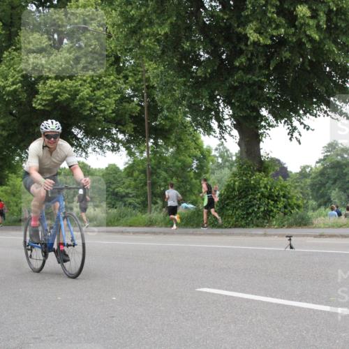 15.06.2025 - 7 Türme Triathlon Yannick Fuchs http://msf.ph/oto/7984842 15.06.2025 13:45:36 Radfahren  meine-sportfotos.de