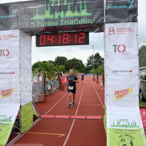 15.06.2025 - 7 Türme Triathlon Michael Strokosch http://msf.ph/oto/7984859 15.06.2025 14:18:12 Ziel 511, 613, 1101, 1188 meine-sportfotos.de