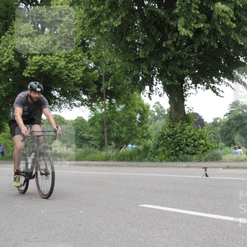 15.06.2025 - 7 Türme Triathlon Yannick Fuchs http://msf.ph/oto/7984896 15.06.2025 13:46:00 Radfahren  meine-sportfotos.de