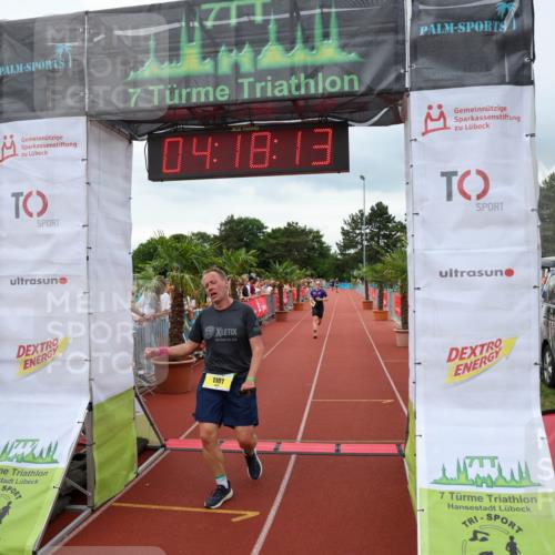 15.06.2025 - 7 Türme Triathlon Michael Strokosch http://msf.ph/oto/7984901 15.06.2025 14:18:13 Ziel 511, 613, 1101, 1188 meine-sportfotos.de