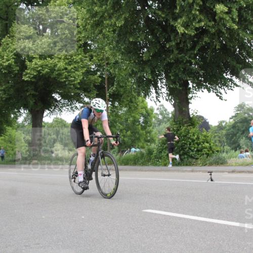 15.06.2025 - 7 Türme Triathlon Yannick Fuchs http://msf.ph/oto/7984904 15.06.2025 13:46:02 Radfahren  meine-sportfotos.de