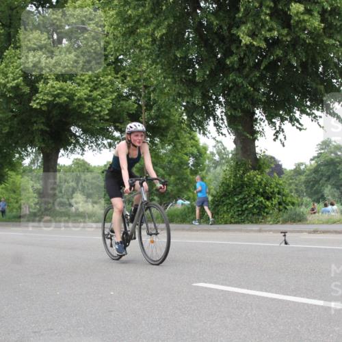 15.06.2025 - 7 Türme Triathlon Yannick Fuchs http://msf.ph/oto/7984925 15.06.2025 13:46:05 Radfahren  meine-sportfotos.de