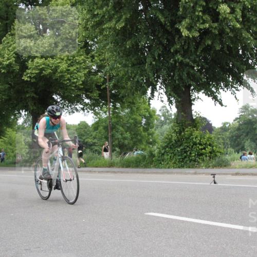 15.06.2025 - 7 Türme Triathlon Yannick Fuchs http://msf.ph/oto/7984955 15.06.2025 13:46:32 Radfahren  meine-sportfotos.de